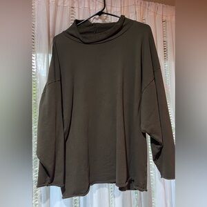 honeydove vintage Mockneck
